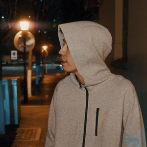 日韩午夜无码精品试看
