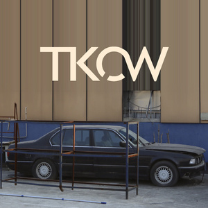 日韩午夜无码精品试看
