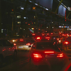 日韩午夜无码精品试看
